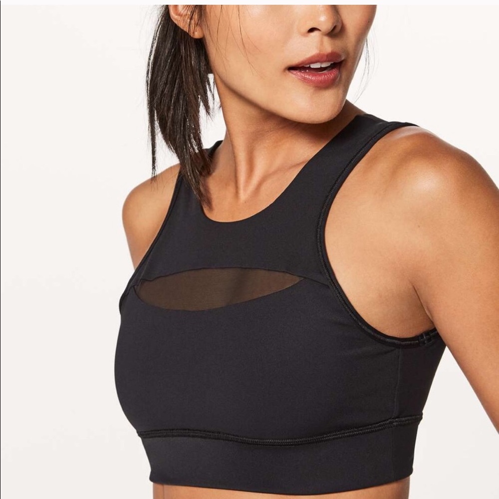 Lululemon sports bra